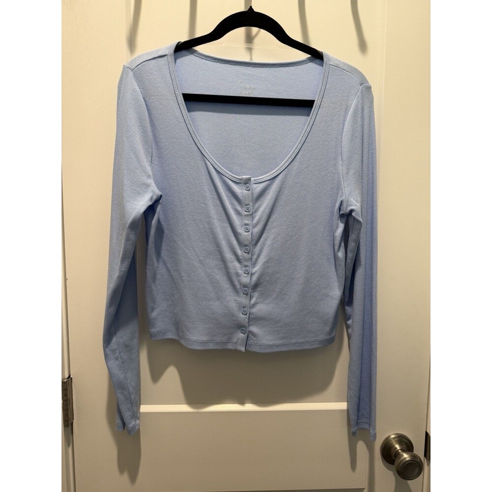 Women’s A New Day Slim Fit Long Sleeve Button Front T-Shirt Medium Light Blue